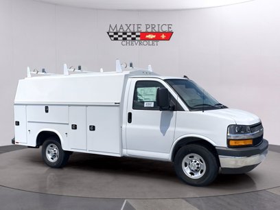 New 2024 Chevrolet Express 3500 w/ Power Convenience Package