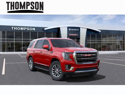 New 2024 GMC Yukon SLT w/ SLT Luxury Package