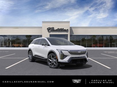 New 2025 Cadillac Optiq Luxury 1