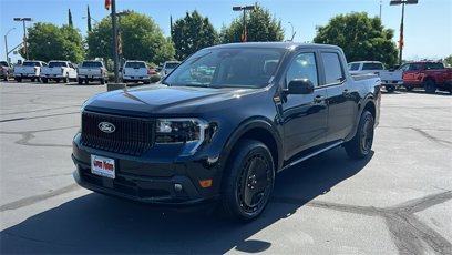 New 2025 Ford Maverick Lobo