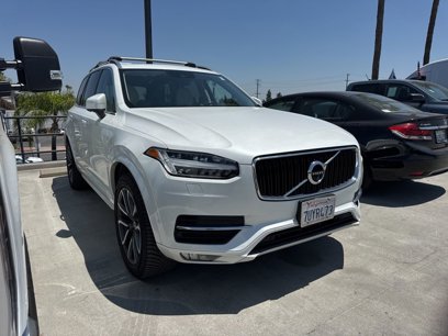 Used 2017 Volvo XC90 T6 Momentum w/ Vision Package