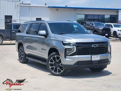 Used 2025 Chevrolet Suburban RST w/ Comfort Package