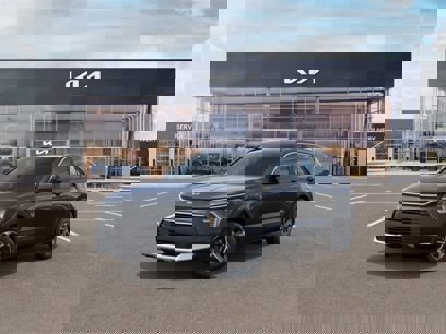 New 2025 Kia Niro LX