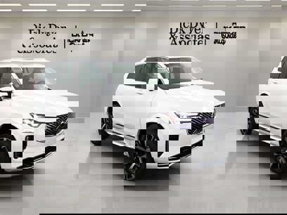 New 2025 Volvo XC90 T8 Core w/ Protection Package