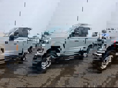 New 2025 Ford F350 XLT w/ 360-Degree Camera Package