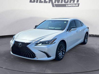 Used 2024 Lexus ES 300h w/ Luxury Package