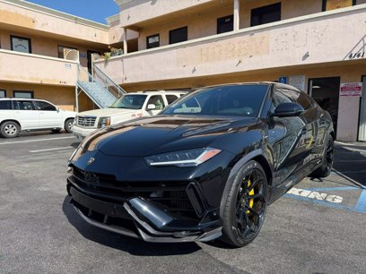 Used 2023 Lamborghini Urus Performante