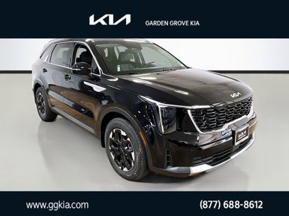 New 2025 Kia Sorento S