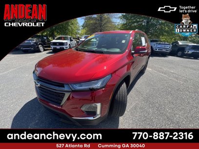 Used 2023 Chevrolet Traverse LT