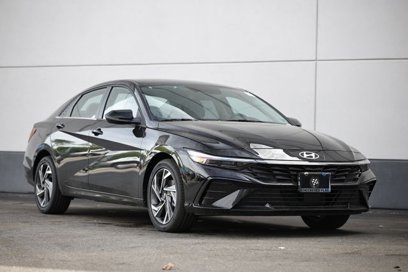 New 2025 Hyundai Elantra Limited