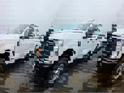New 2025 Ford F350 XL w/ XL Off-Road Package