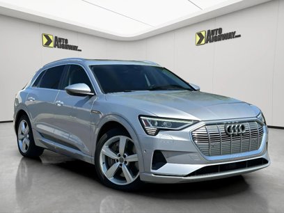 Used 2019 Audi e-tron Prestige w/ Prestige Package