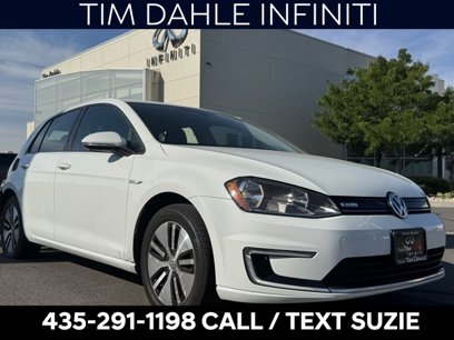 Used 2016 Volkswagen e-Golf SE w/ DC Fast Charging Package