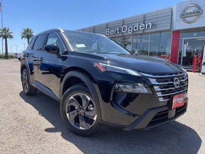 New 2025 Nissan Rogue SV w/ SV Premium Package