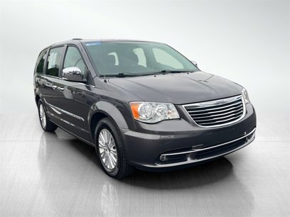 Used 2015 Chrysler Town & Country Limited