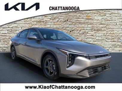 New 2025 Kia K4 LXS