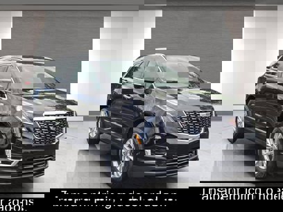 New 2025 Cadillac XT5 Luxury w/ LPO, Floor Liner Package