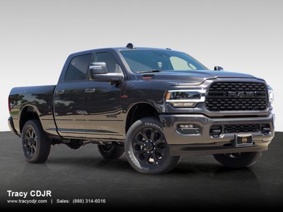 New 2024 RAM 2500 Big Horn w/ Night Edition