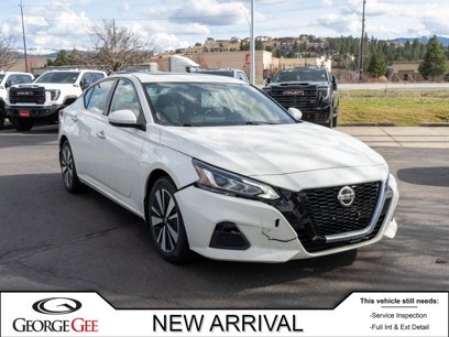 Used 2021 Nissan Altima 2.5 SV w/ SV Premium Package