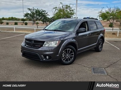 Used 2019 Dodge Journey SE w/ Connectivity Group