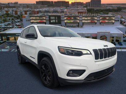 Certified 2023 Jeep Cherokee Altitude Lux