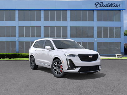 New 2025 Cadillac XT6 Sport w/ Technology Package