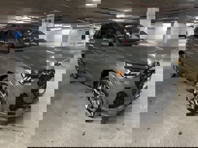 New 2025 Audi Q3 2.0T Premium