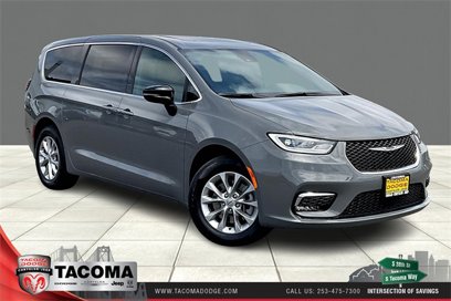 New 2025 Chrysler Pacifica Select