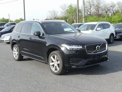 Certified 2022 Volvo XC90 T6 Momentum w/ Climate Package