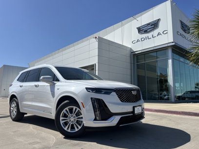 New 2025 Cadillac XT6 Luxury