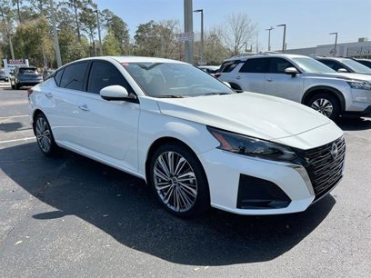 New 2025 Nissan Altima 2.5 SL