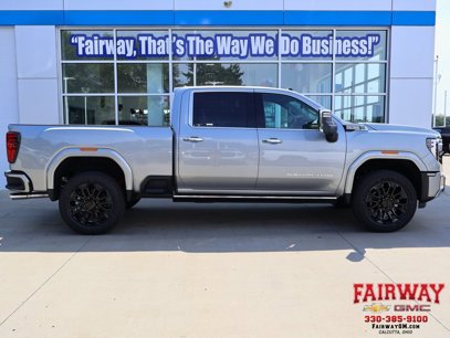 New 2025 GMC Sierra 2500 Denali w/ Denali Reserve Package