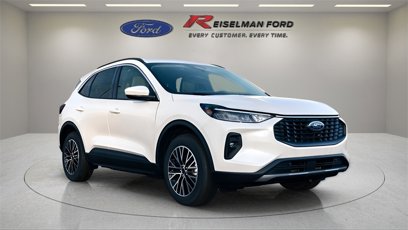New 2024 Ford Escape SE