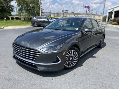 Used 2023 Hyundai Sonata Limited w/ Cargo Package