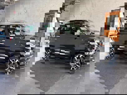 Used 2019 FIAT 500L Lounge w/ Graphite Edition