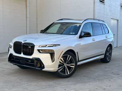 New 2025 BMW X7 M60i w/ Executive Package