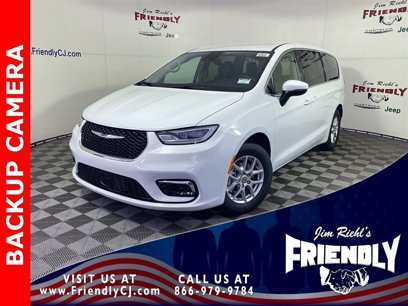 Used 2023 Chrysler Pacifica Touring-L
