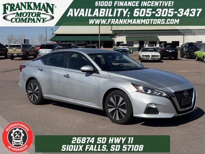 Used 2022 Nissan Altima 2.5 SV