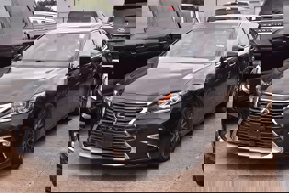 Used 2018 Lexus ES 350