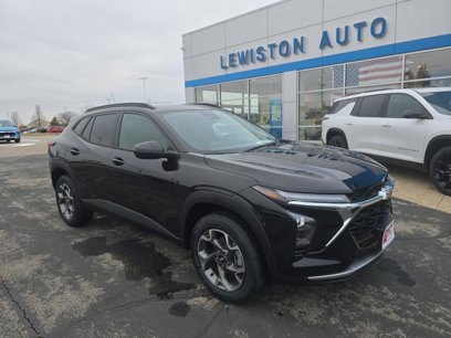 New 2025 Chevrolet Trax LT w/ Driver Confidence Package