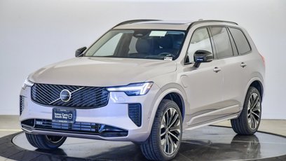 New 2026 Volvo XC90 T8 Ultra w/ Protection Package Premier
