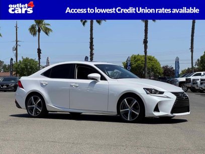 Used 2018 Lexus IS 300 w/ Comfort Package
