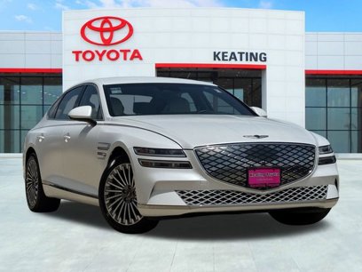 Used 2023 Genesis G80