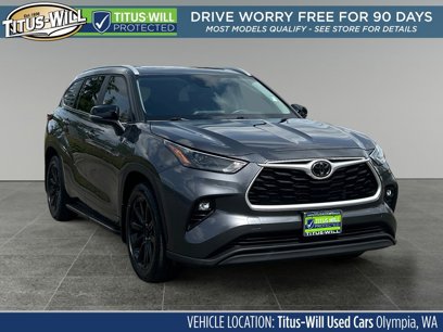 Used 2023 Toyota Highlander XLE