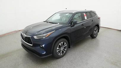 New 2025 Toyota Highlander XLE