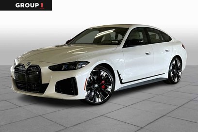 New 2025 BMW 440i xDrive w/ Premium Package