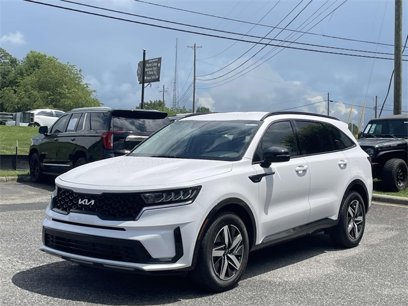 Certified 2022 Kia Sorento S