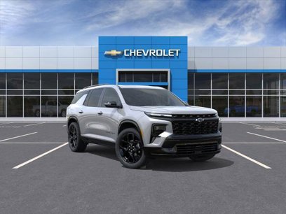 New 2025 Chevrolet Traverse RS w/ LPO, Floor Liner Package