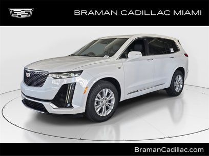 New 2025 Cadillac XT6 Luxury