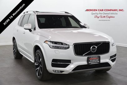 Used 2018 Volvo XC90 T6 Momentum w/ Convenience Package